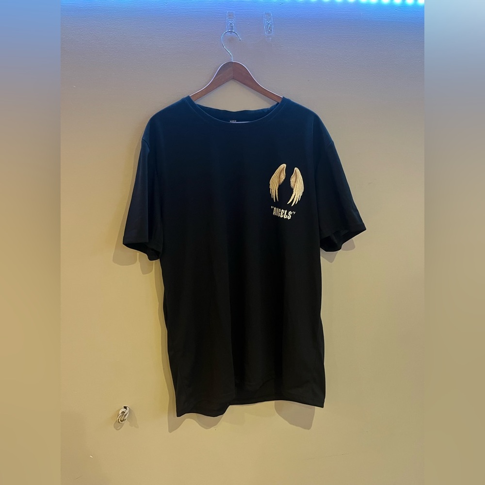 “Angel” oversized tee - Picture 2 of 3